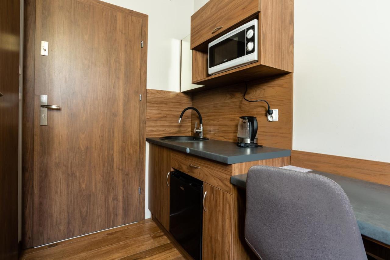 Noclegijarocin Bed & Breakfast المظهر الخارجي الصورة