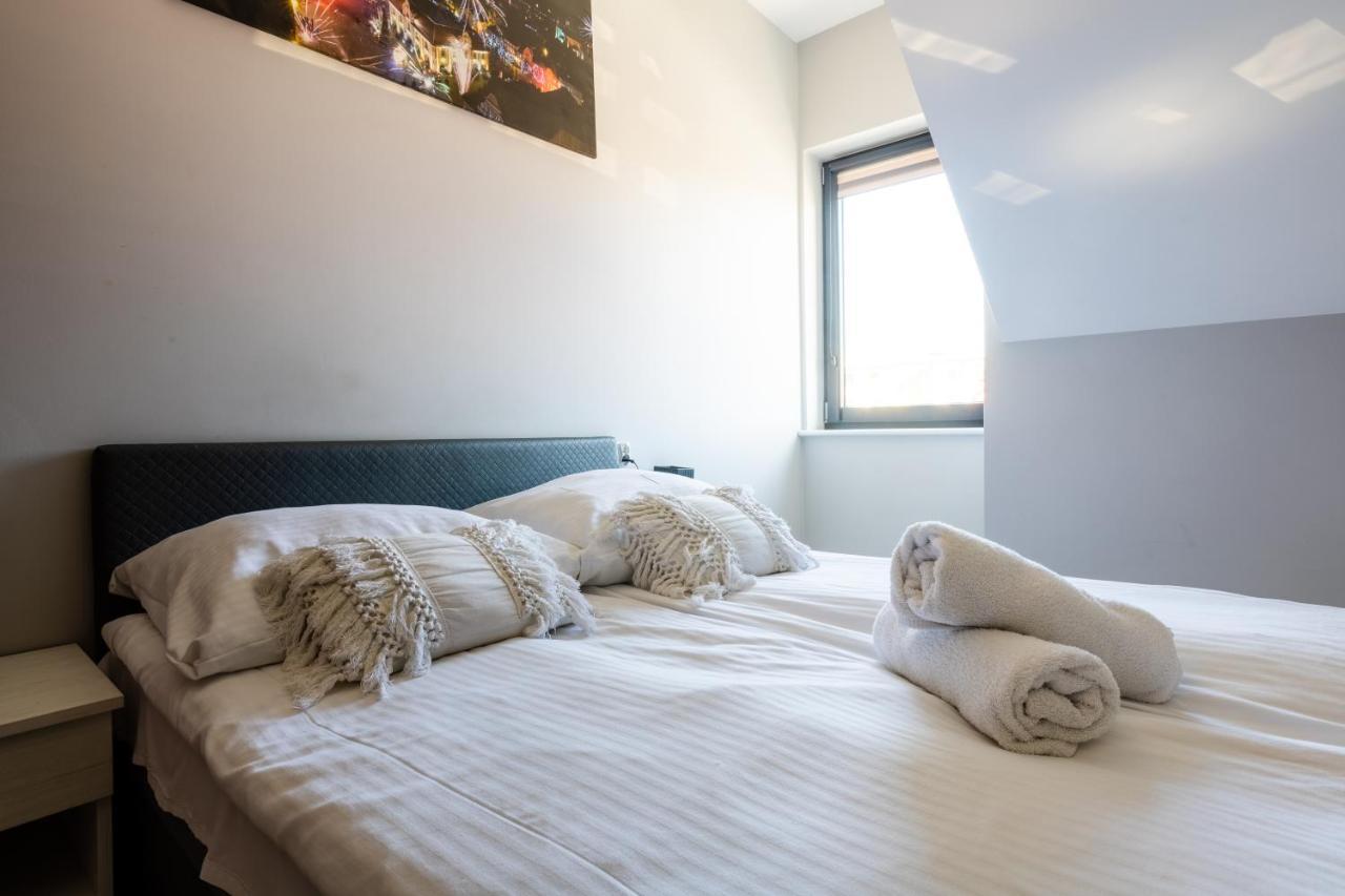 Noclegijarocin Bed & Breakfast المظهر الخارجي الصورة