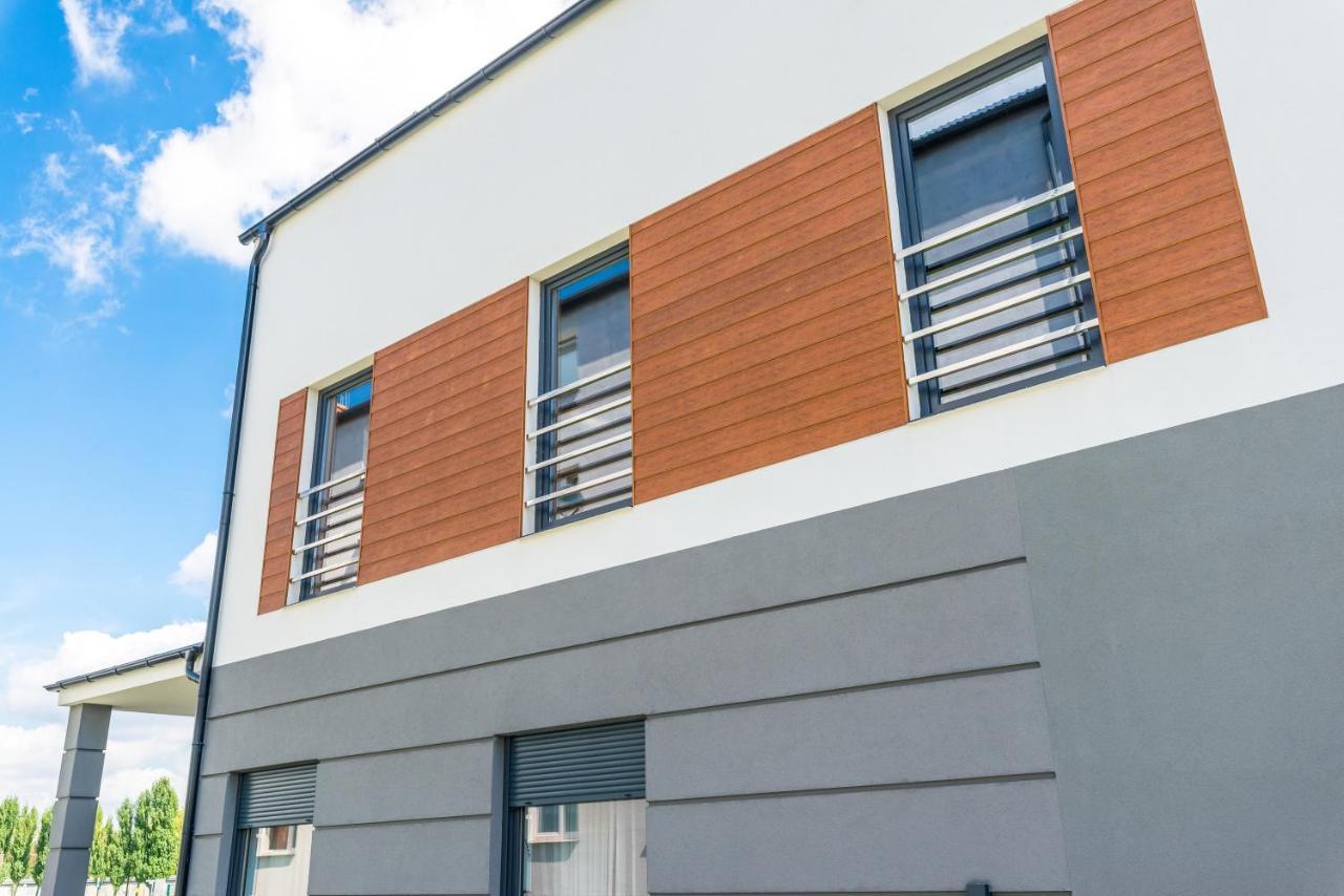 Noclegijarocin Bed & Breakfast المظهر الخارجي الصورة